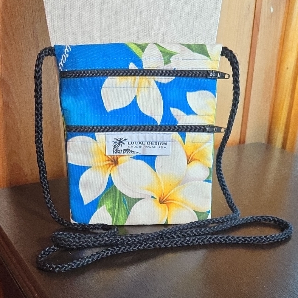 Hawaiian Hibiscus Flower Cloth Crossbody Bag